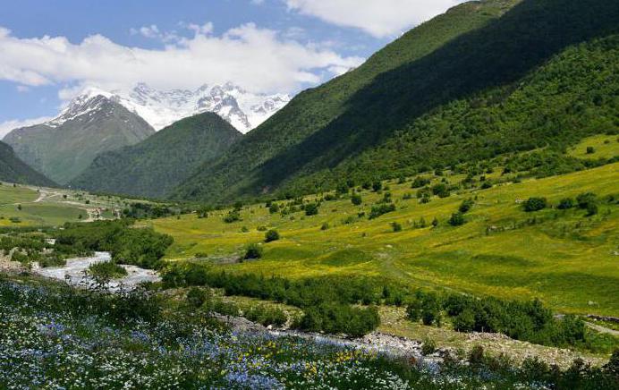 Digorskoe Gorge, Ossetia: beskrivelse, severdigheter, interessante fakta